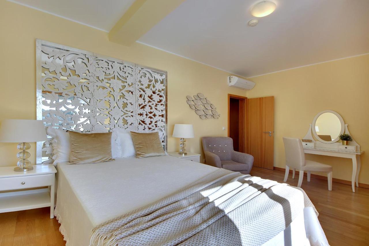 Marina Ocean Residence อัลบูเฟรา ภายนอก รูปภาพ